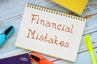 Financial Mistakes phrase on the page.