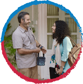 Fortune Guarantee Pension Plan - Get guaranteed regular income post retirement Father with his Daughter - Get guaranteed regular income post retirement