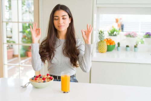 Eat a full breakfast daily - Health Cards for physical and mental well-being Eat a full breakfast daily - Health Cards for physical and mental well-being