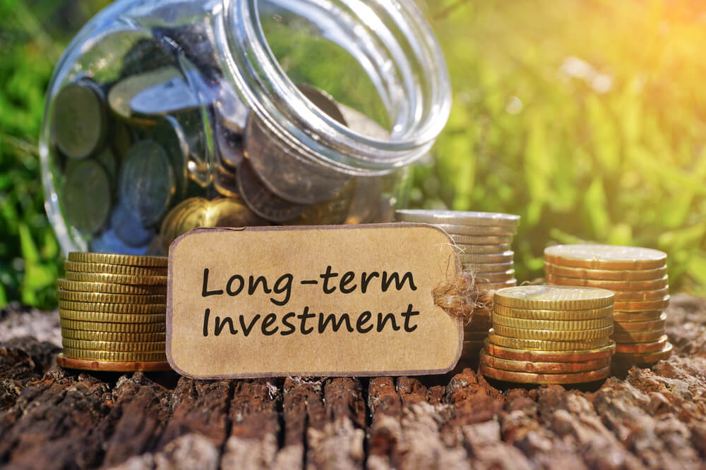 Benefits of guaranteed saving plans for long term financial planning